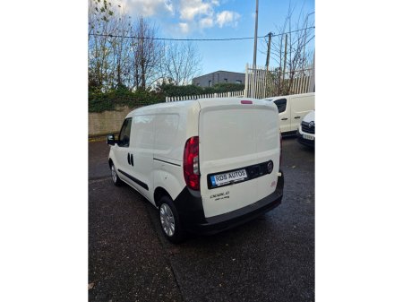 2017 Fiat Doblo DOBLO' CARGO SWB SX 1.3 95BHP MJ MJII E6 €6,000