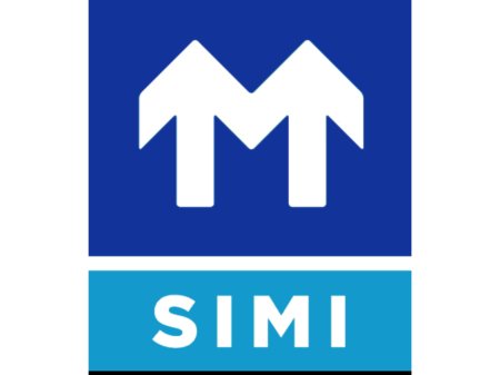 2019 Land Rover Range Rover Velar 2.0 TD4 R DYNAMIQUE AUTO 4X4 €28,950 thumbnail