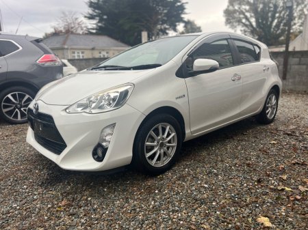 2016 Toyota Aqua  €9,999