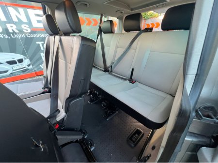 2016 Volkswagen Transporter Shuttle ==9 SEATER//FULL LEATHER//AUTO//NEW TEST== €18,950 thumbnail