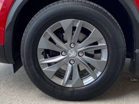 2020 Peugeot 2008 1.2 Puretech 100bhp Active €19,900