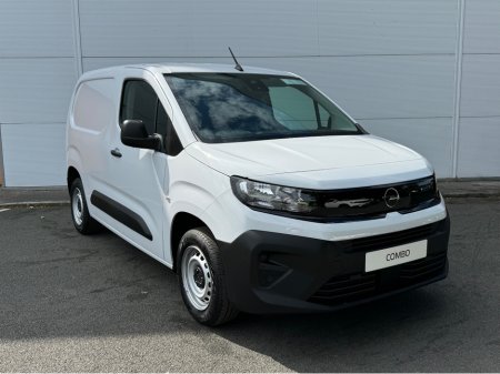 2026 Opel Combo Komfort | 1.5 | L1H1 | 100PS €23,085