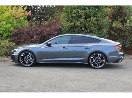 2023 Audi A5 Black Edition * Tilt and Slide Sunroof * Extra spec €51,950 thumbnail