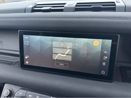 2023 Land Rover Defender 110 P400e X-DYNANIC AUTO URBAN==HUGE SPEC== €84,950 thumbnail