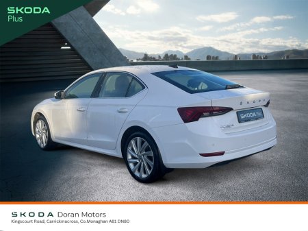 2022 Skoda Octavia STYLE 2.0 TDI 115HP 5DR €27,500