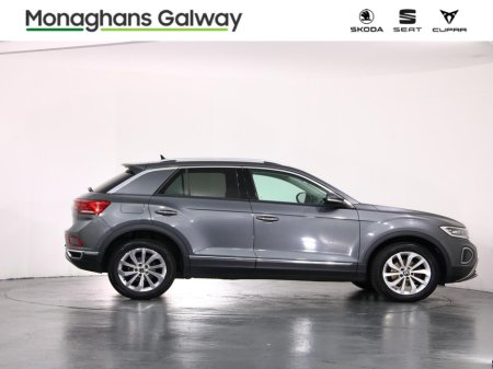 2022 Volkswagen T-Roc STYLE 2.0 TDI MANUAL 6SPEED FWD 116HP €24,450