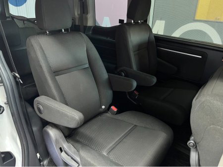 2021 Honda Stepwagon €30950! 2021 HONDA STEPWAGON 7 SEATER AUTOMATIC G SENSING 2.0 AUTOMATIC / REVERSE CAMERA / CRUISE CONTROL / AUTOMATIC DOORS €30,950 thumbnail