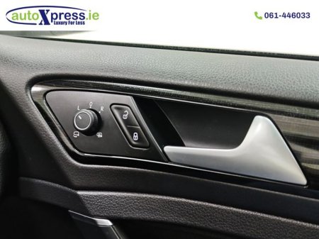 2018 Volkswagen Golf TSI COMFORT LINE TECH EDITION Low Mileage €18,750 thumbnail