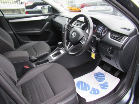 2018 Skoda Octavia TDI SE Technology 115PS 5DR AU €15,750 thumbnail