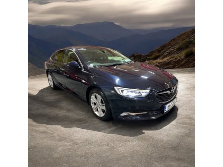 2018 Opel Insignia  €11,888 thumbnail