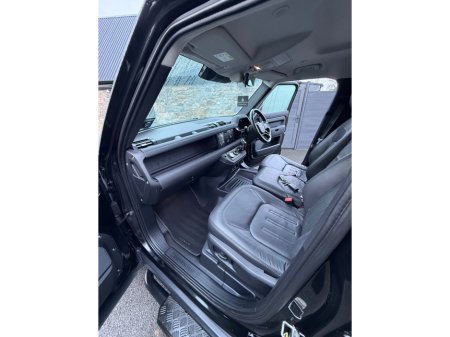 2021 Land Rover Defender  €63,995 thumbnail