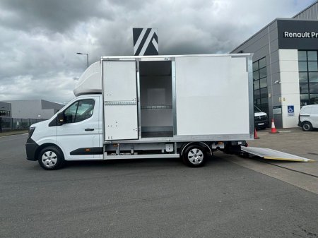 2025 Renault Master Luton Box Body with Tail Lift