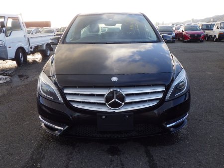 2014 Mercedes-Benz B Class B180 €12,950