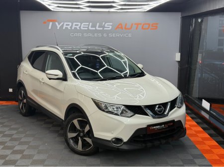 2017 Nissan Qashqai 1.6 DSL SV 4X4 PREMIUM '17 4DR