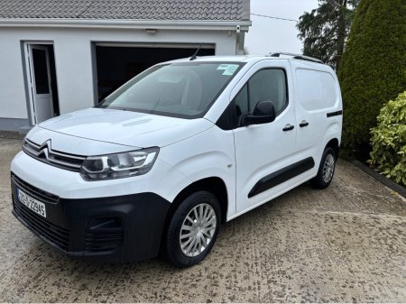 2021 Citroen Berlingo LX BLUEHDI  12 MONTHS WARRANTY €10,489 thumbnail