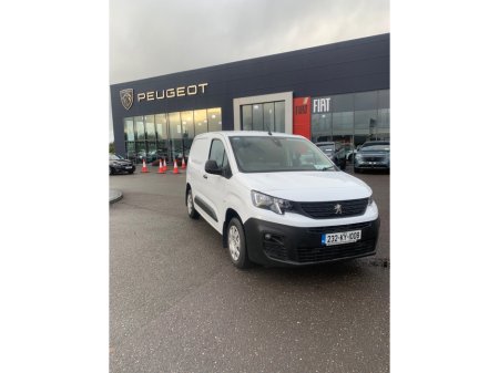 2023 Peugeot Partner  €19,950
