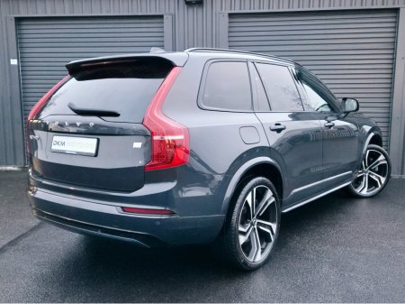 2021 Volvo XC90 R-DESIGN T8 PHEV €51,995