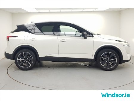 2022 Nissan Qashqai 1.3 PET MILD HYBRID SV Tech €28,995 thumbnail