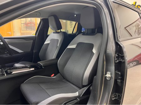 2024 Opel Astra As New (242) AUTOMATIC DIESEL Sports Tourer ELEGANCE As New Tint Kms Superb Value www.bolands.ie Est.1955 €30,750 thumbnail