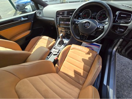 2015 Volkswagen Golf 1.4 TSI TAN LEATHER MILANO HIGHLINE EDITION  - HEATED SEATS LEATHER - REV CAMERA - STUNNING CAR - €14,750