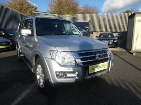 2015 Mitsubishi Pajero Shogun DI-DC 4WORK SG2 LWB DOE + TAX €16,950