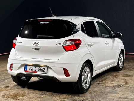 2022 Hyundai i10 1.0 MANUAL - ALLOY WHEELS - CRUISE CONTROL - REVERSE CAMERA - MULTI FUNCTION STEERING WHEEL - APPLE CARPLAY / ANDROID AUTO €12,950