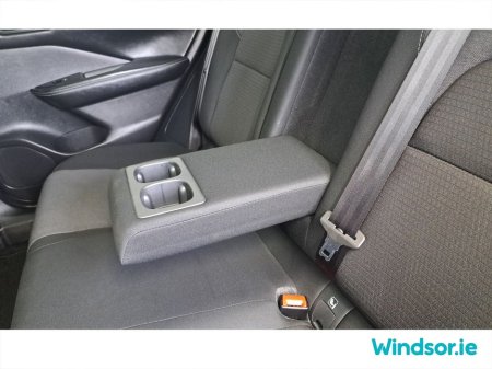 2023 Nissan Qashqai ePOWER SV PREMIUM €37,495 thumbnail