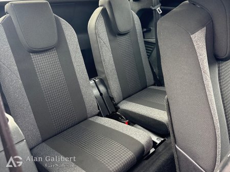 2018 Peugeot 5008 1.5HDI ACTIVE 7 Seater Model thumbnail