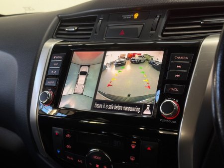 2021 Nissan Navara DCI TEKNA #27 €24,950 thumbnail