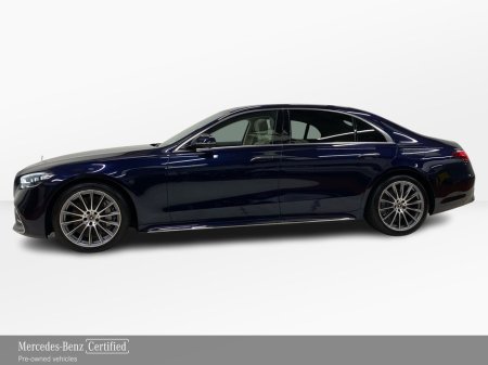 2025 Mercedes-Benz S Class S 580 e AMG Line | Long Wheel Base, Electric Panoramic Sunroof, Reversing Camera, 360-degree Reversing Camera €144,950 thumbnail
