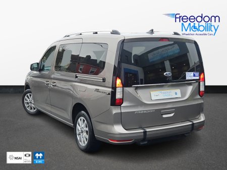 2023 Ford Tourneo Connect Wheelchair Access €27,495