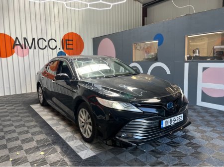 2019 Toyota Camry 2.5 HYBRID / 54k KMs / REVERSE CAMERA , ADAPTIVE CRUISE & MORE €23,950