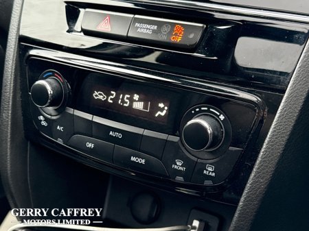 2020 Suzuki Vitara SZ5 1.4 Petrol Hybrid Manual - High Spec €18,450 thumbnail