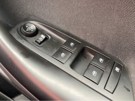 2019 Opel Astra 1.0 petrol 5 door hatchback €12,750 thumbnail