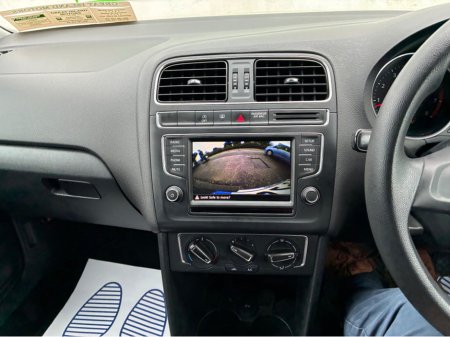 2016 Volkswagen Polo 1.2i TSI Petrol Automatic Comfortline €13,500 thumbnail