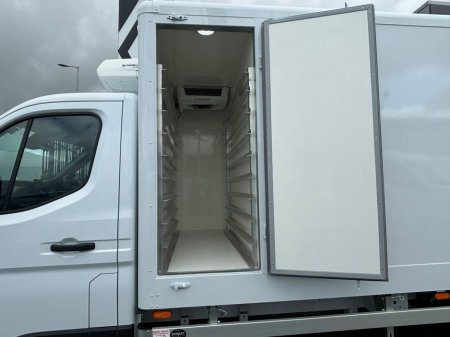 2025 Renault Master CCAB 3.5T L3H1 Bread Van with Fridge