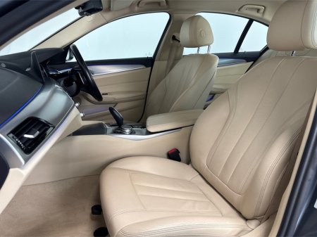 2017 BMW 5 Series SE**MULTIFUNCTIONAL STEERING WHEEL**TOUCH SCREEN MEDIA DISPLAY**PARKING SENSORS**DRIVE MODES**BLUETOOTH**KEYLESS START**FRONT HEATED SEATS**CREAM LEATHER INTERIOR**AMBIENT LIGHTING** €21,995 thumbnail