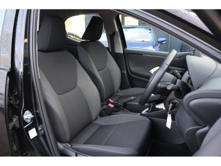 2024 Toyota Yaris LUNA 5dr Manual Great Spec! €19,995 thumbnail