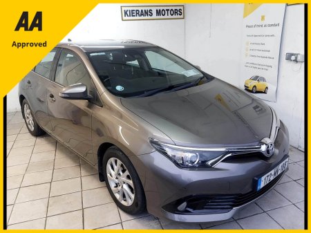 2017 Toyota Auris 1.4 D-4D LUNA  ; Only 112,000 kms : Rev Camera : NCT 07/27 ..TAX to 06/26