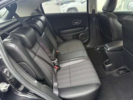 2015 Honda Vezel  €14,990 thumbnail