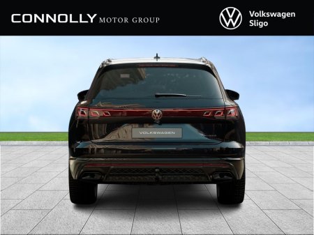 2026 Volkswagen Touareg R FINAL EDITION 3.0 TFSI PHEV 250 kW 340 HP €120,686 thumbnail