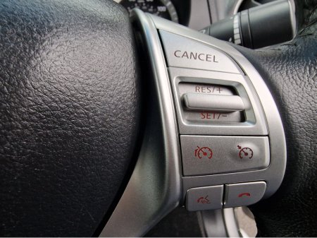 2017 Nissan Navara TEKNA-AUTO-78k MLS FROM NEW €19,950 thumbnail