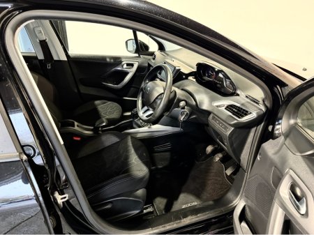 2017 Peugeot 2008 ACTIVE 1.2 PURETECH 82 4DR €9,990 thumbnail