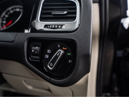 2017 Volkswagen Golf 2017 VW Golf 1.2tsi HIGHLINE/High spec/1yr warrant €16,888 thumbnail