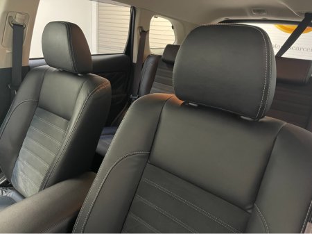 2017 Mitsubishi Outlander HYBRID 2.0 PHEV AUTOMATIC 5DR MODEL  www.bolandscarcentre.ie €17,900 thumbnail