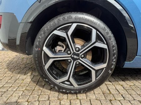 2024 Kia Niro Phev K3 5DR Auto €28,950 thumbnail