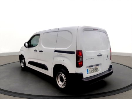 2023 Peugeot Partner  €17,000