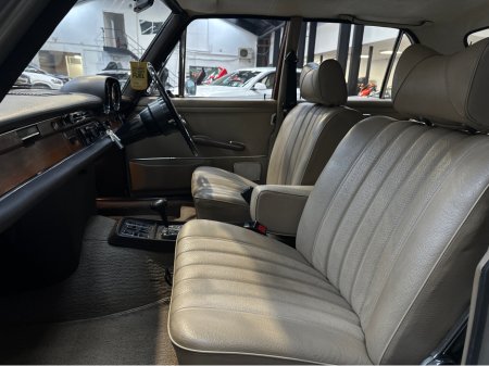 1970 Mercedes-Benz 280 280 SE AUTO VINTAGE €24,950 thumbnail