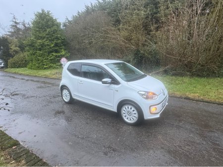 2014 Volkswagen up! 1.0 3DR … AUTOMATIC €7,499