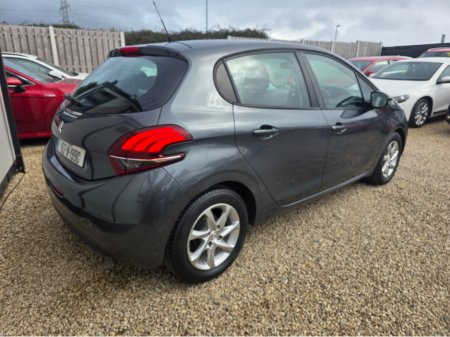 2016 Peugeot 208 1.2 ACTIVE 82BHP 5DR €5,950